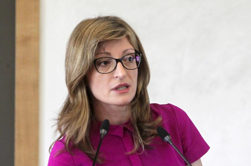 Екатерина Захариева: България и Македония ще празнуват заедно Илинден