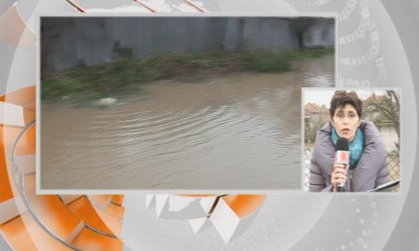 Лек спад в нивото на река Тунджа