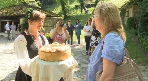 Етър-а с 13 милиона посетители