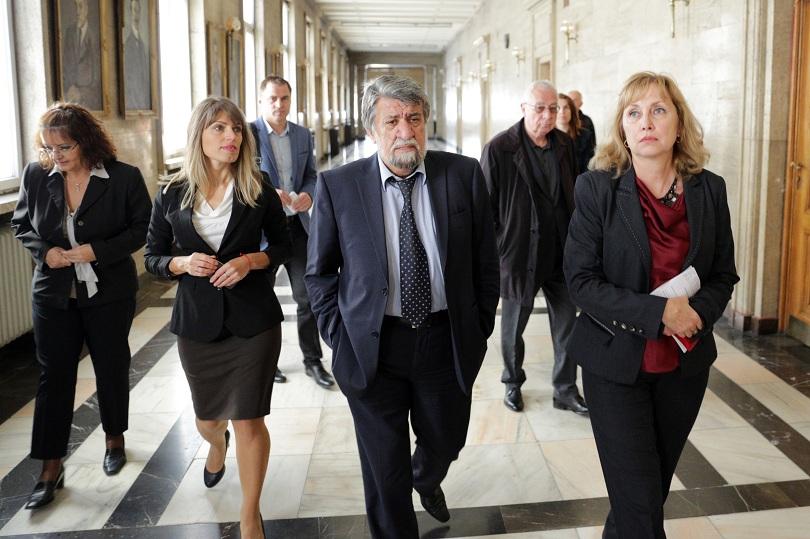 Спешен ремонт в Националната библиотека