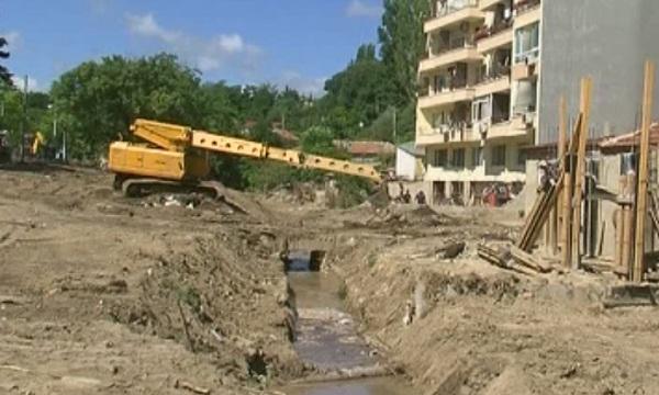 Варна, Добрич, Дебелец и Килифарево мъчително се възстановяват след наводненията