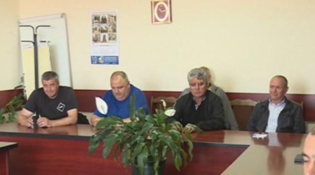 Граждани и общинари в Гърмен в спор за земя