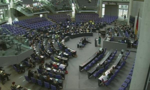 Германия прие закон за въвеждане на 8.5 евро минимална почасова заплата
