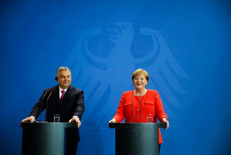 ​Германия и Австрия ще започнат преговори с Гърция и Италия за мигрантите