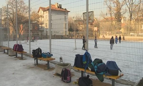 Предложение езиковите гимназии да приемат ученици и след 4-ти клас