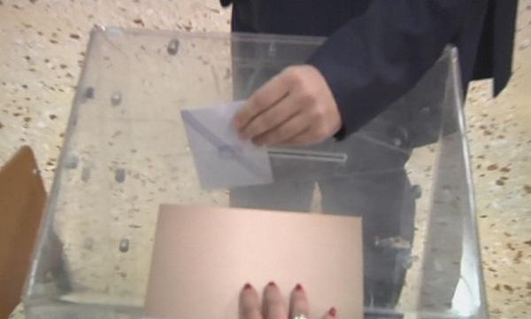 СИРИЗА изпреварва Нова демокрация (ОБНОВЕНА)