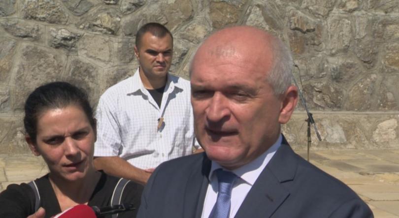 Задължителната казарма не трябва да се връща, смята Главчев