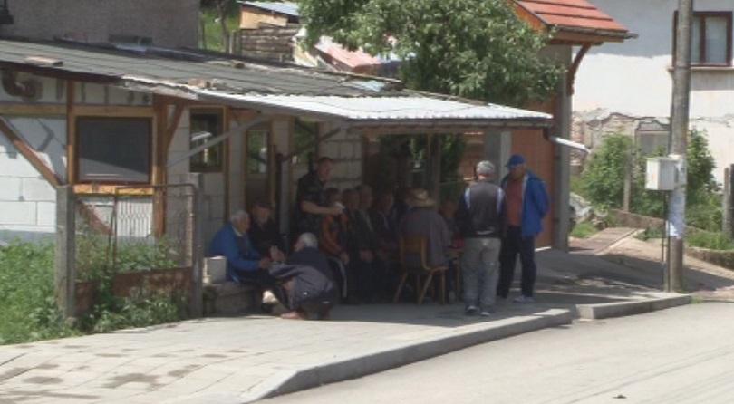 Продължава напрежението в село Глогово