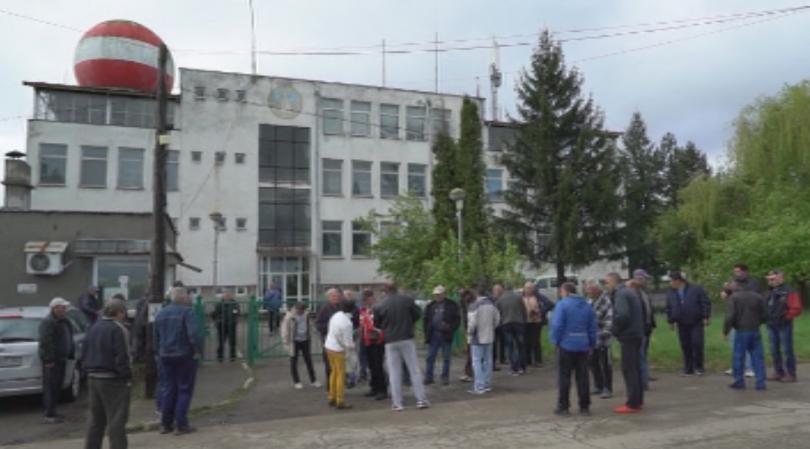 Специалисти по борба с градушките в Монтанско заплашват да спрат работа