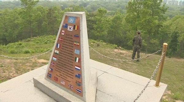 Росен Плевнелиев отиде на най-строго охраняваната граница в света