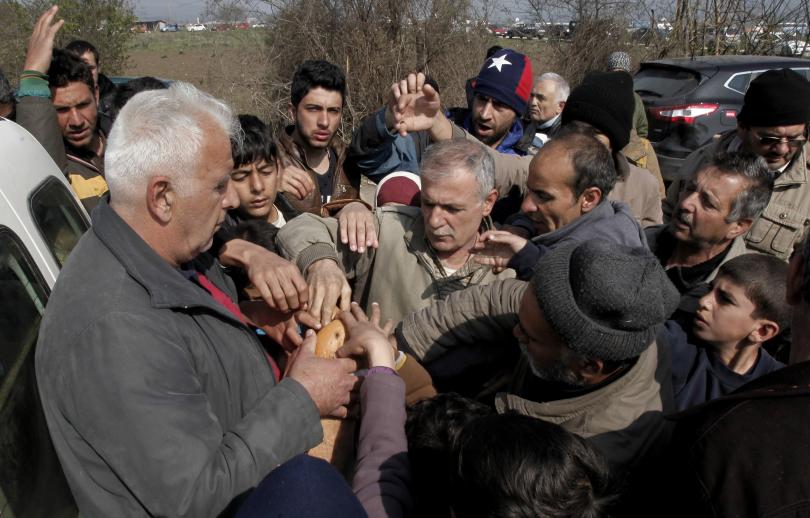 Лоши битови условия и сблъсъци в бежанския лагер в Идомени