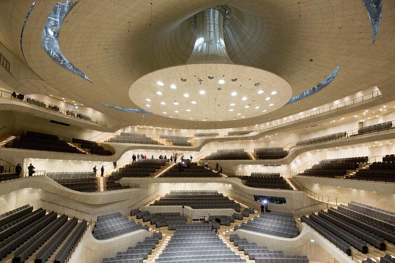 В Хамбург откриват Филхармонията на Елба