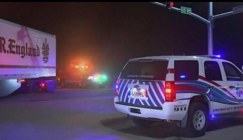 Един човек е ранен при експлозиите в наводнения химически завод в Тексас