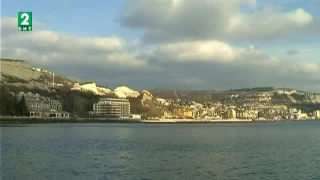 Местят до морето ритуалната зала в Балчик