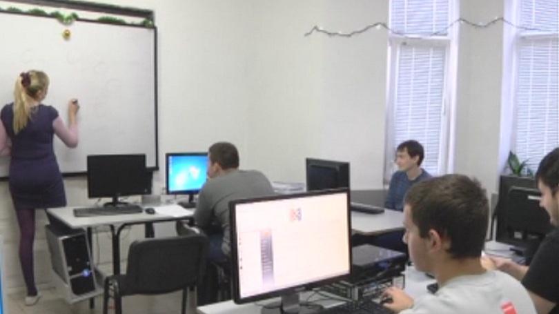 Супер школа по информатика в Шумен