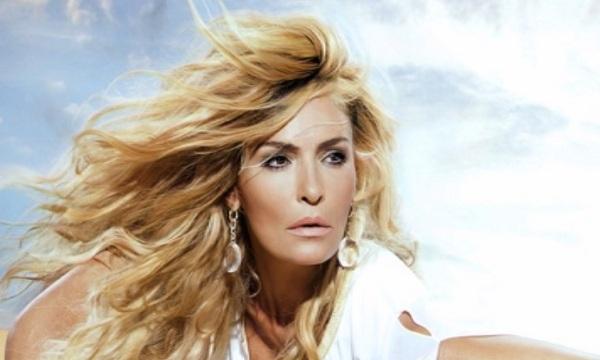 Ищар представи новия си албум на Черноморието