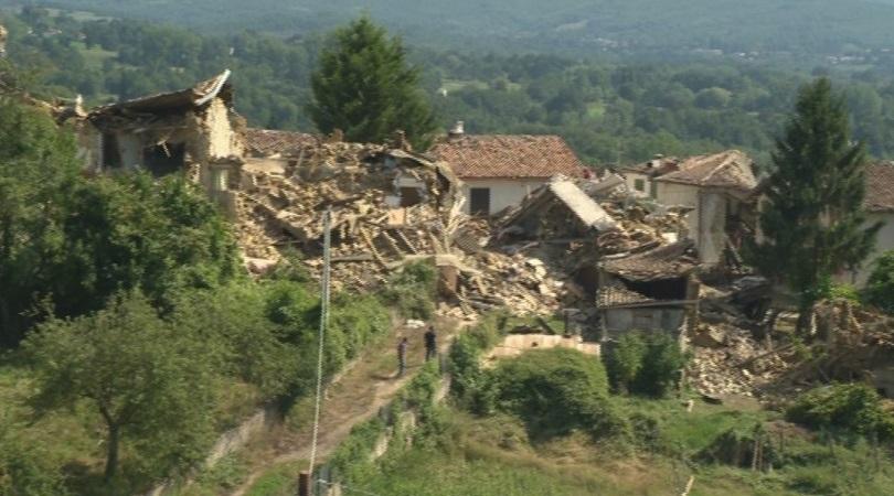 От специалните ни пратеници: Италия се възстановява след земетресението