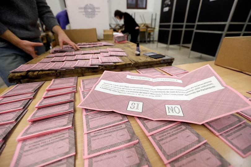 Последни митинги в Италия преди ключовия референдум