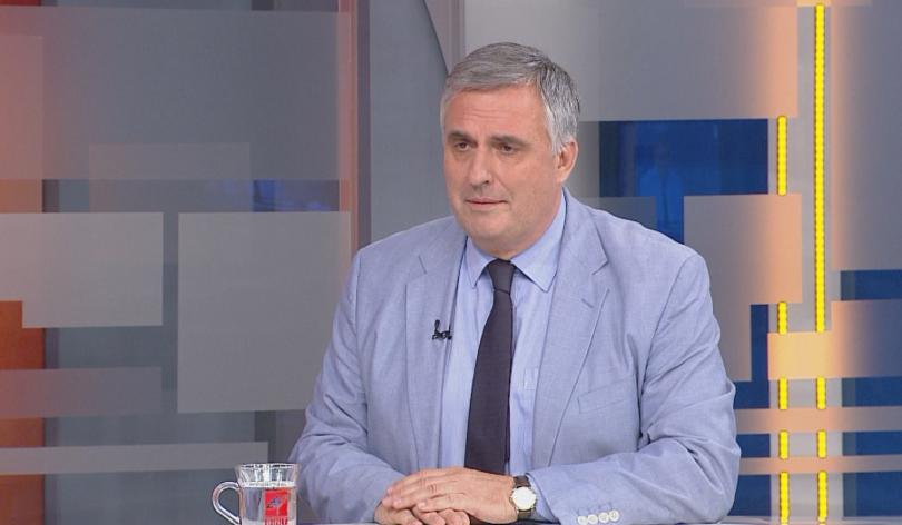 Ивайло Калфин: Не може да се развива икономика на основата на ниско заплащане