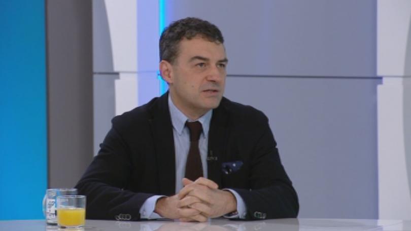 Доц. Иво Петров: С мен не са водени разговори за поста служебен министър