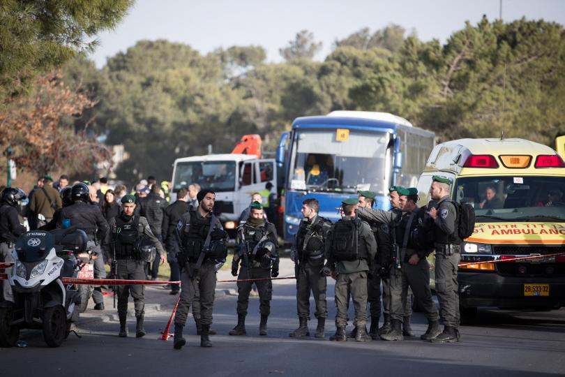 Камион се вряза във войници в Йерусалим