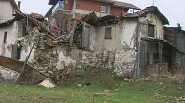 Ураганът срути къща в област Кърджали