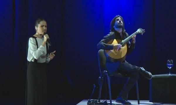  След концерта на кралицата на фадото Карминьо (ВИДЕО)