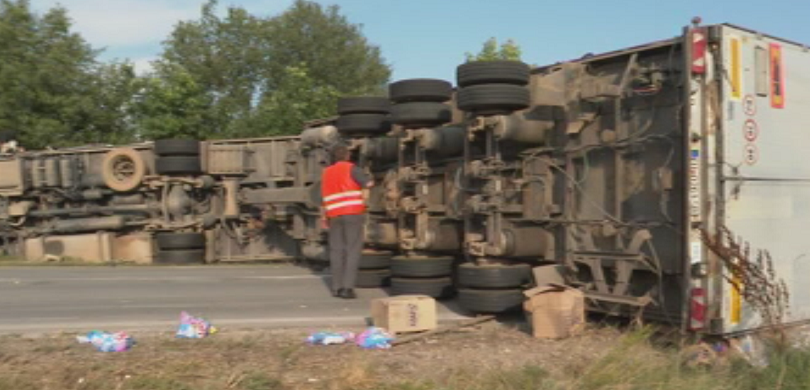Тир от Северна Македония натоварен с прах за пране и