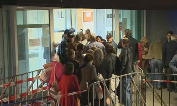 Проблеми с приемането на изборните книжа през нощта