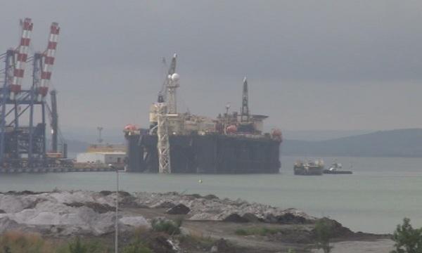 В Бургас пристигна корабът за Южен поток (ОБНОВЕНА)