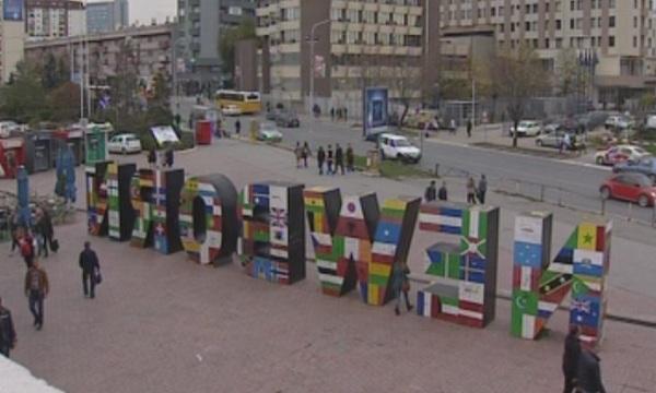 Утре в Косово гласуват на предсрочни парламентарни избори