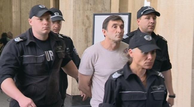 Герман Костин остава в ареста