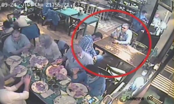 Издирват двама мъже, крадат по ресторанти