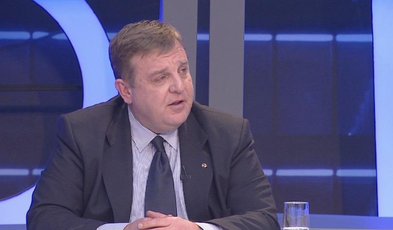 Красимир Каракачанов: Разсипахме държавата от едно глупаво противопоставяне