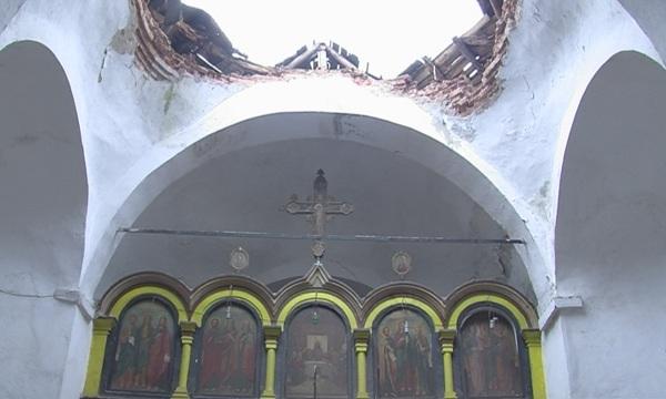 Година след наводнението в Крушовица хората още са без държавна помощ