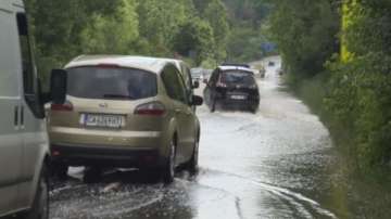 Наводненият къмпинг Градина (ОБЗОР към 21 ч.)