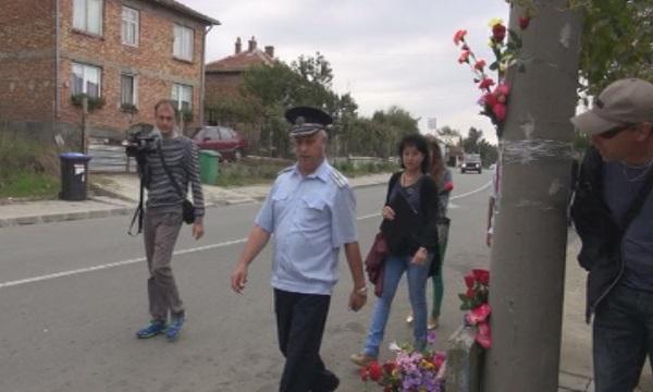 Поставят легнали полицаи в Крушевец
