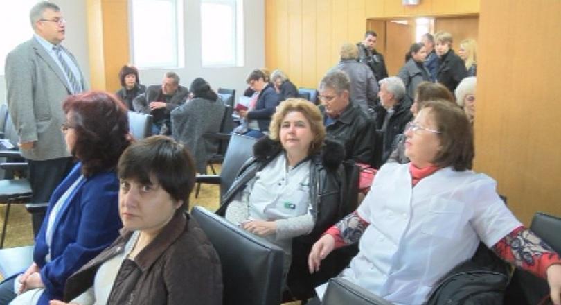 Пациенти във Велико Търново подкрепиха протеста на лекарите