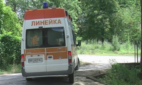 Кървава драма в Роман - младеж наръга бременна жена