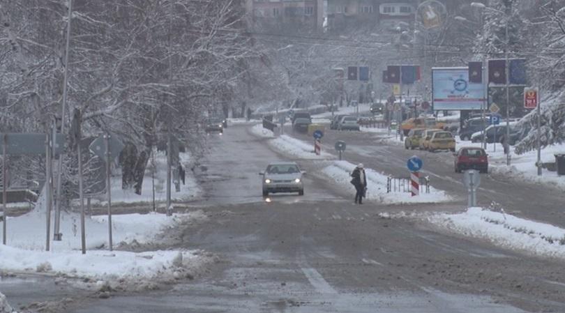 Пътищата в Северна България са проходими въпреки снега