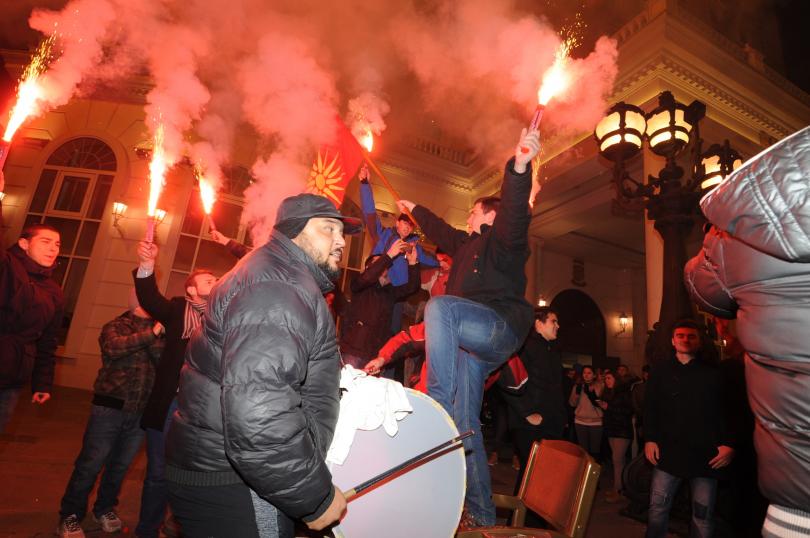 От нашите пратеници: Преднина за ВМРО-ДПМНЕ на изборите в Македония