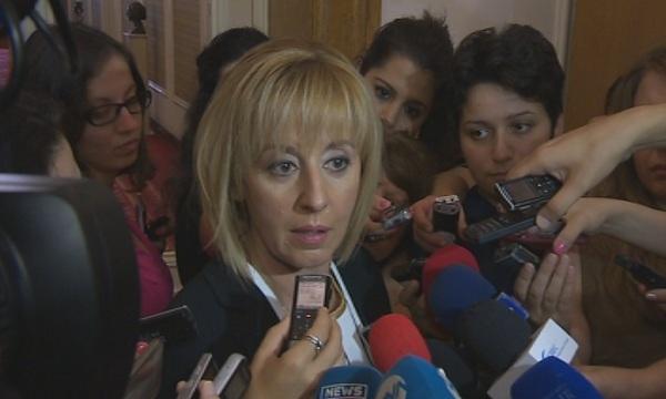 Мая Манолова е новият омбудсман (ОБЗОР)