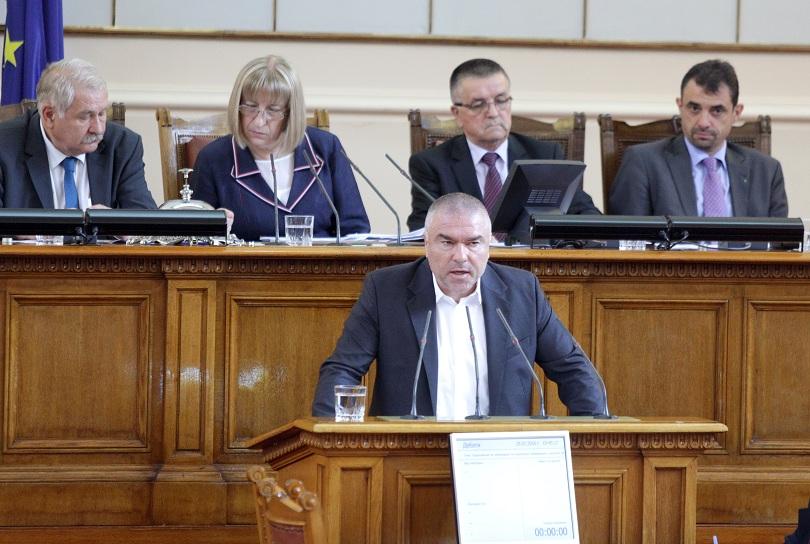 Марешки ще се кандидатира за президент, НС отхвърли референдума му