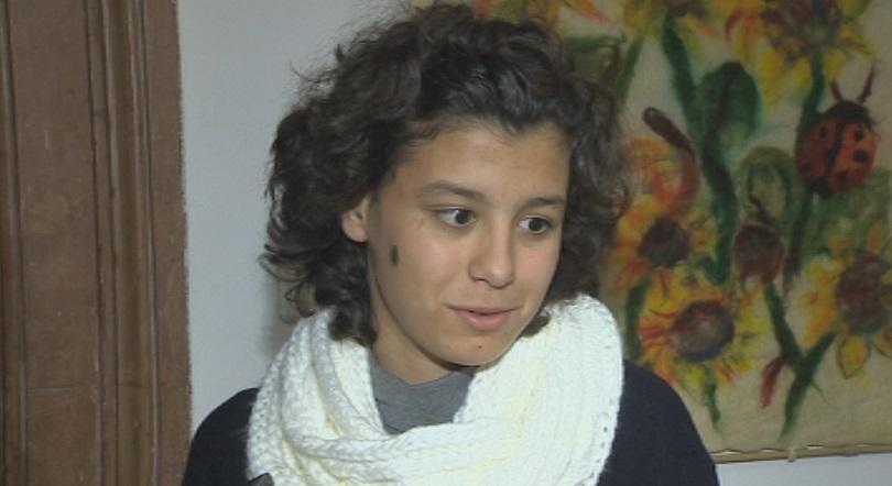 МОН награди Мария, която спаси живота на шофьор на тролей