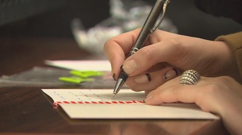 Мартеницата пази завета да сме заедно и зад граница