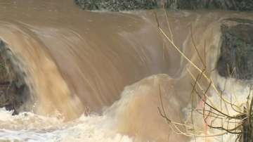 Пращат военни да помагат в наводнените райони