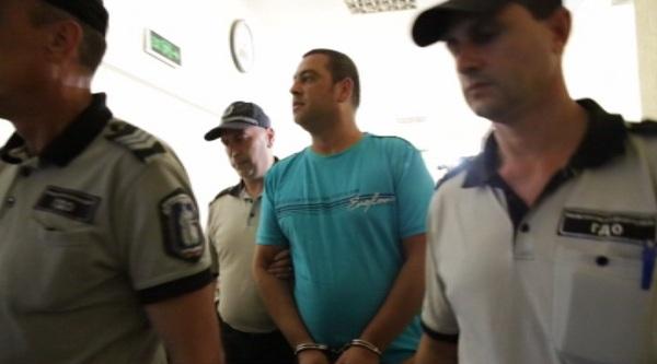 Отлага се екстрадицията на задържания българин заради камиона ковчег