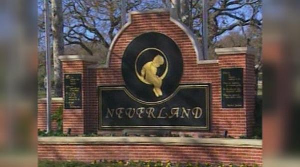 Продават имението на Майкъл Джексън за 100 милиона долара