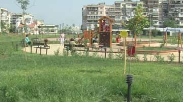 Вандали нападнаха нов парк във Враца