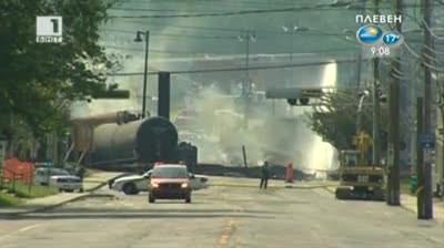 Потушиха горящия в Канада влак